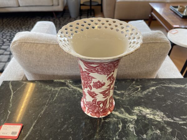 red & white floral vase