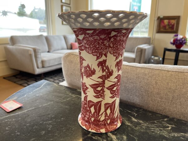 red & white floral vase